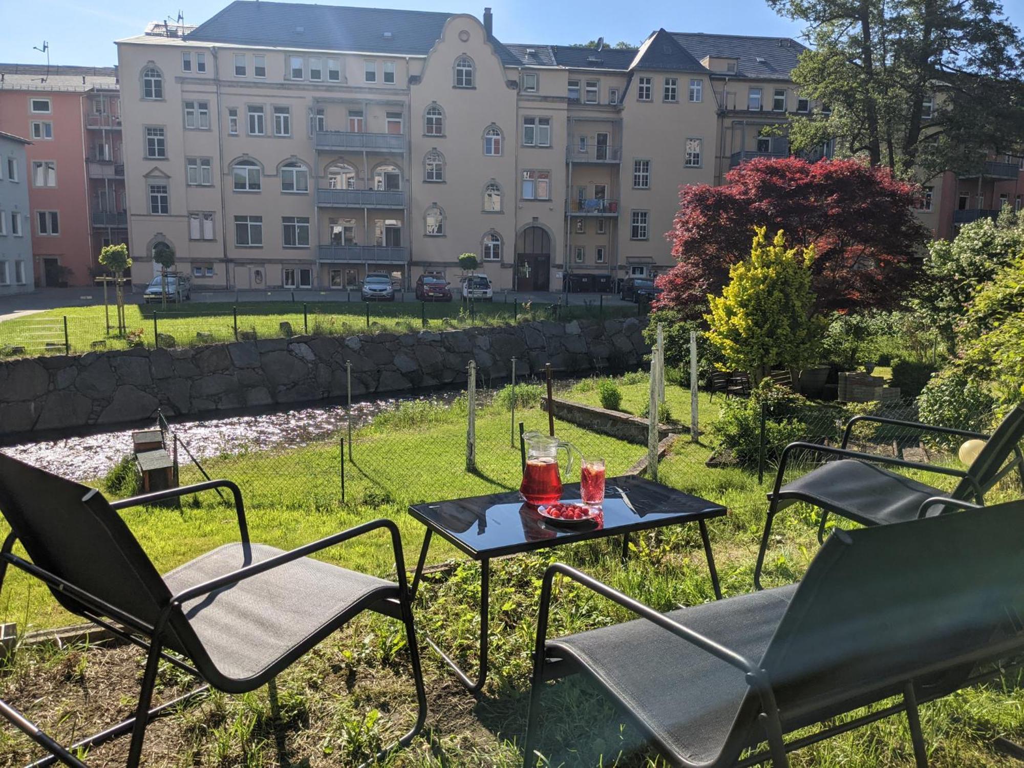 Hw3 - Urlaubsmagie - Helle, Grosse Wohnung Mit Pool Sebnitz Exterior photo